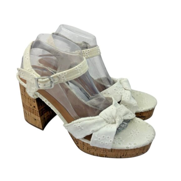 Torrid Platform Heels Womens Size 9.5W White Eyelet Boho Hippie Cottage Romantic - Picture 1 of 10